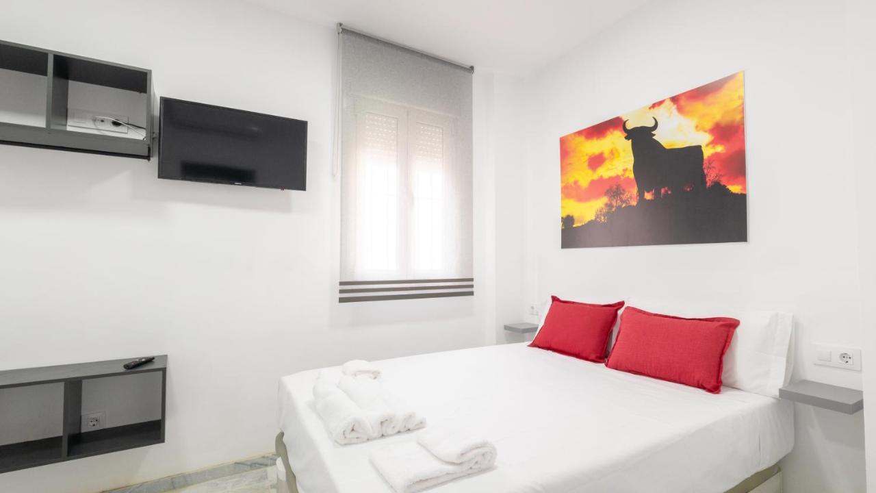 Guesthouse Room & Studio Seville La Flamenka Екстер'єр фото